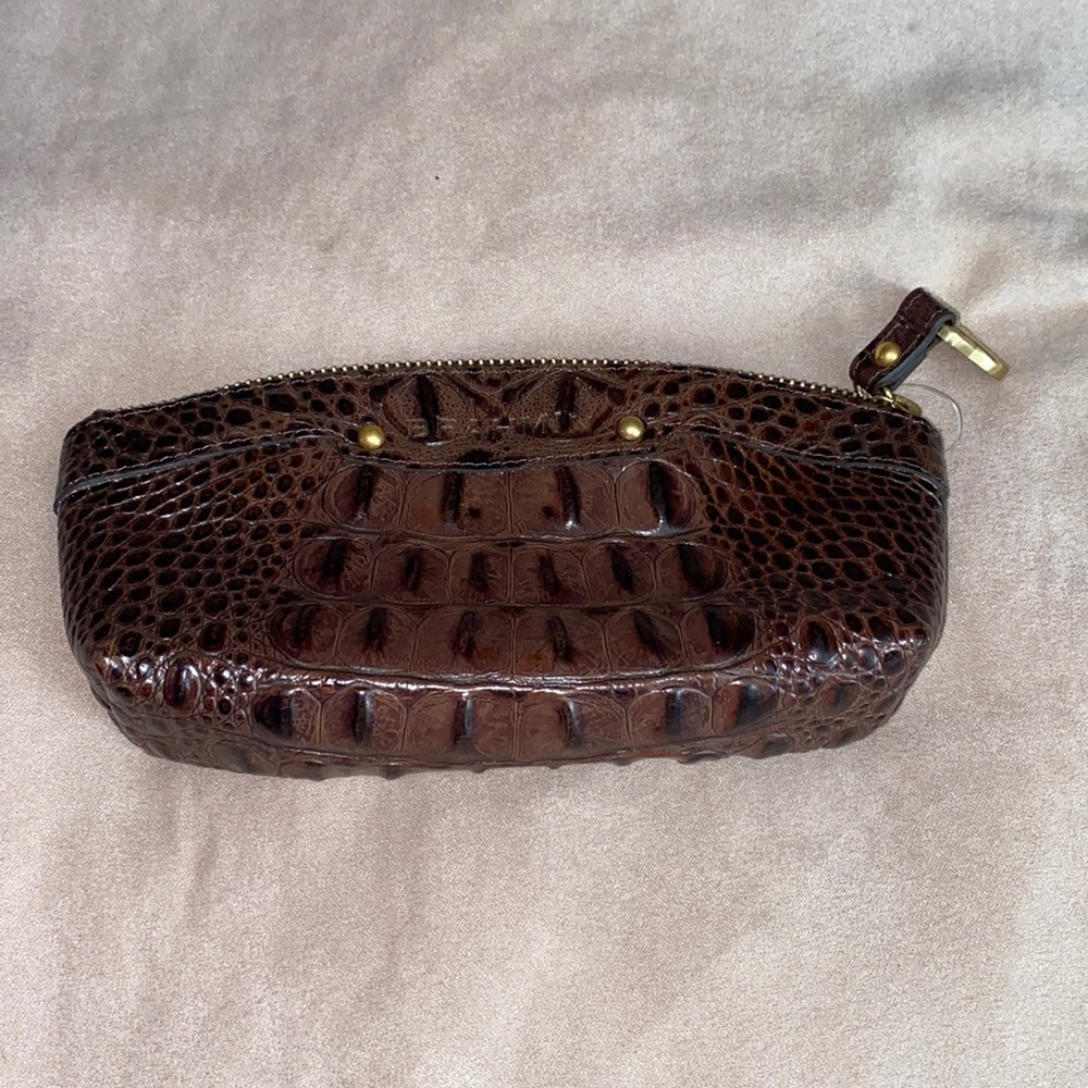 Brahmin wallet